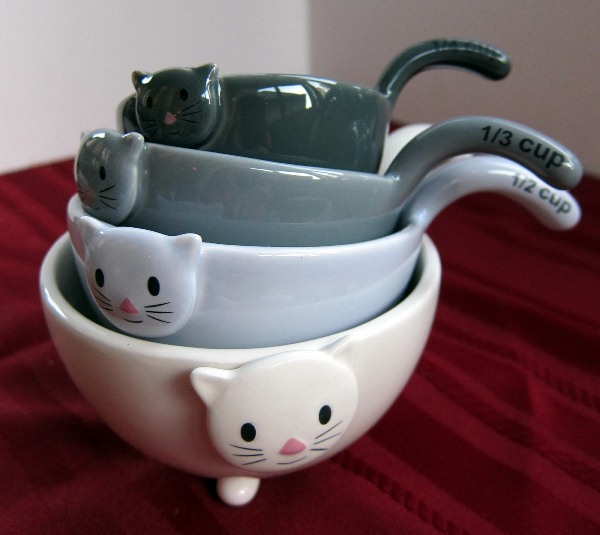 Meow-for-Measuring-Cups-2