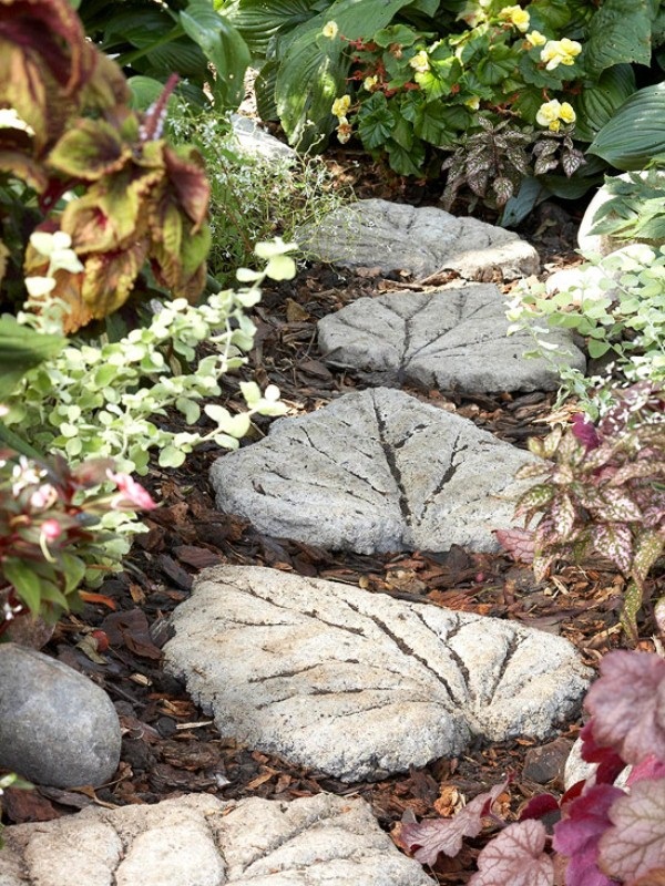 leaf-pavement-cast-in-stone-1
