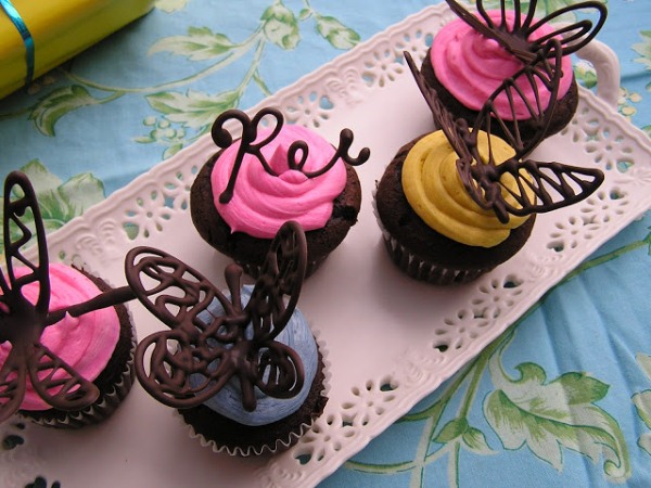 Chocolate-Butterfly-Cake-Decorations-1