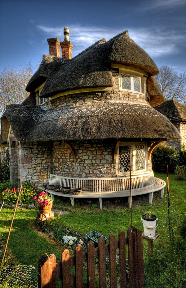Storybook-Cottage-Homes-14
