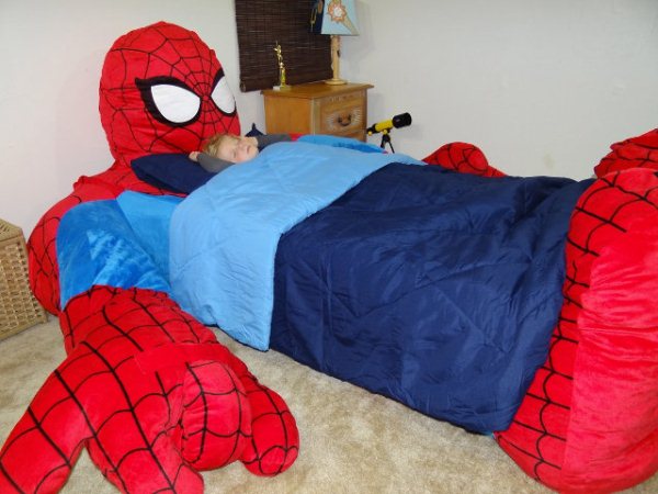 Spider-Man-Bed-Cover-1
