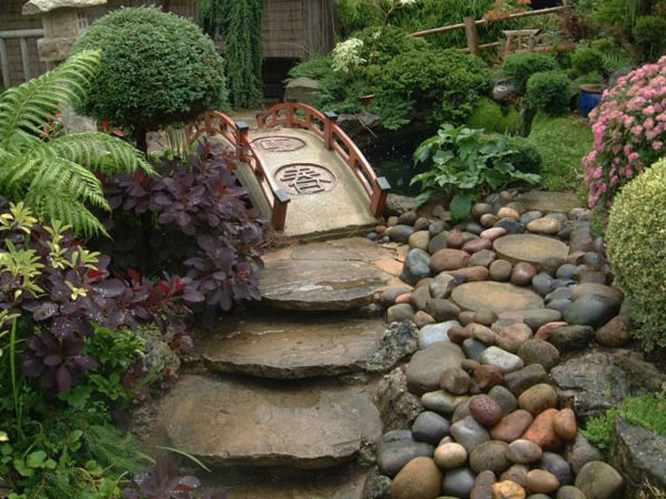 pathway-home-and-garden-2
