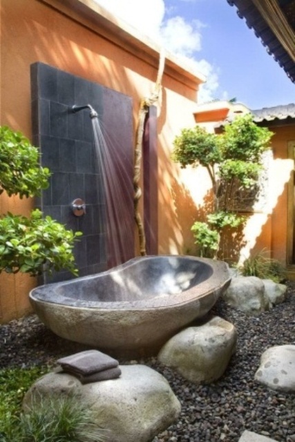 outdoor-bathroom-designs-8
