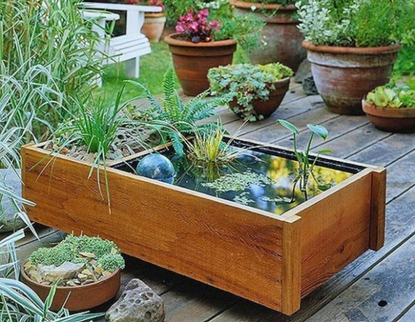 DIY-Containers-Garden-Pond