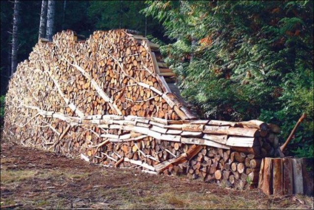 Stacking-Wood