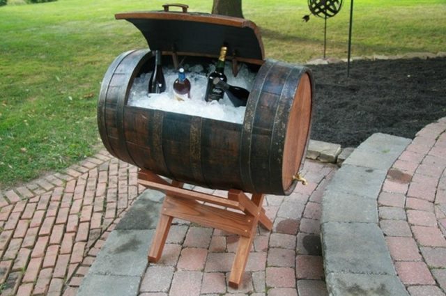 How-to-Make-a-Wine-Barrel-Cooler-1