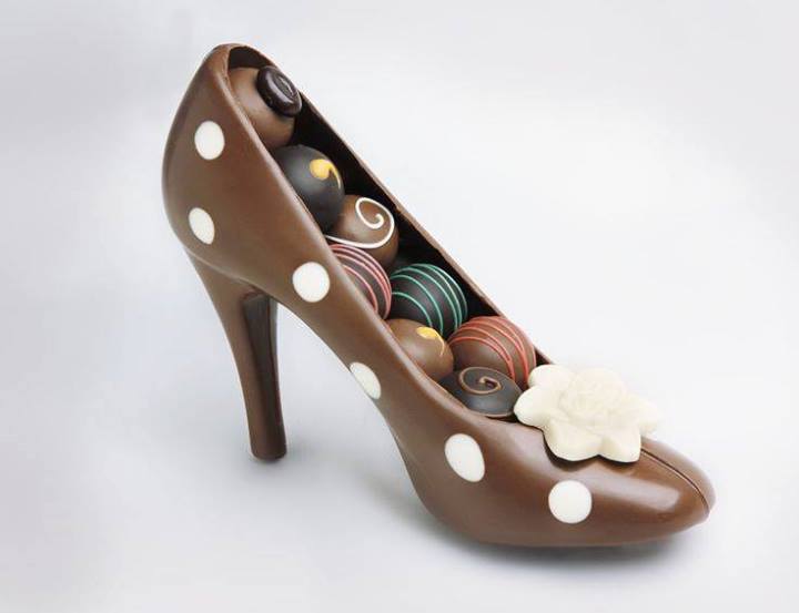 Chocolate-High-Heel-Shoe-Milk-1