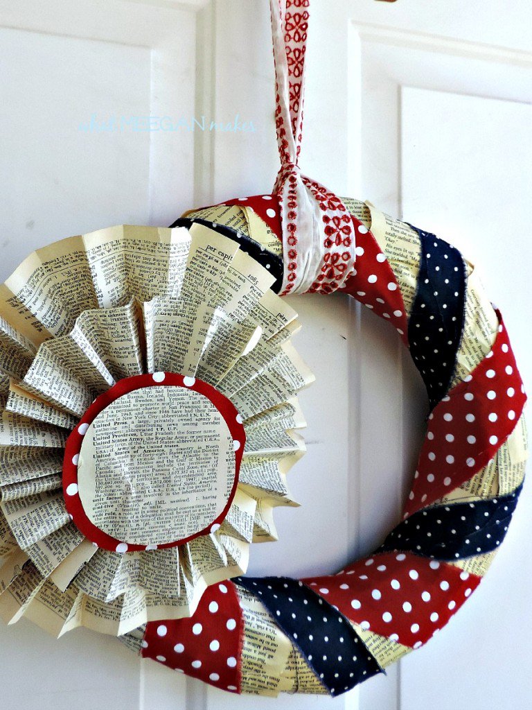 july-book-page-wreath