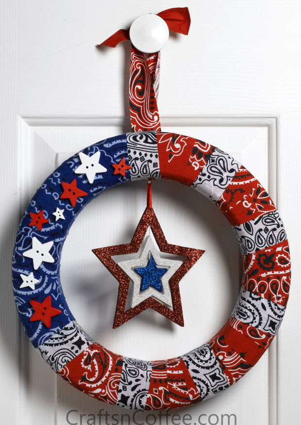patriotic-star-door-wreath
