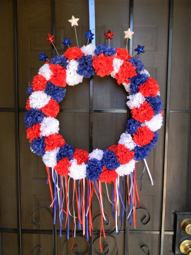 red-white-and-blue-4th-of-july-wreath