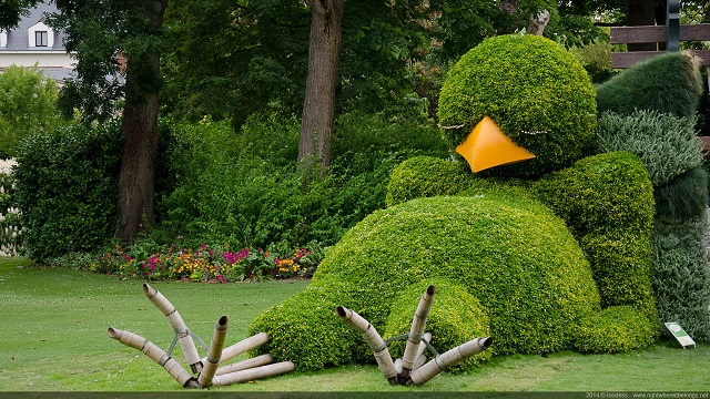 Chick-Topiary-garden-design-1