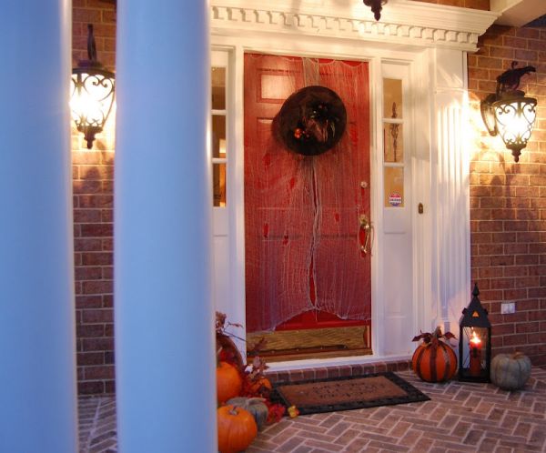 halloween-front-door-14