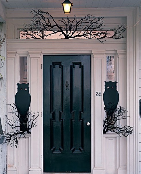 halloween-front-door-34