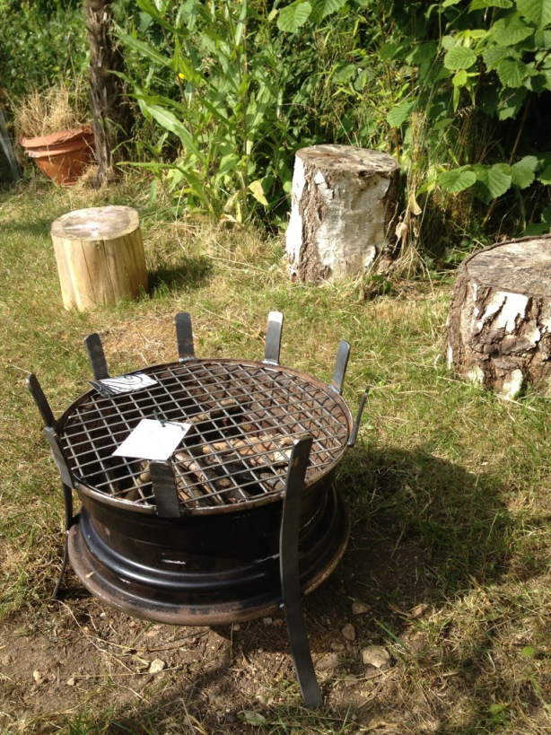 Recycled Car Wheel Bbq Fire Pit, How To Turn An Old Bbq Into A Fire Pit