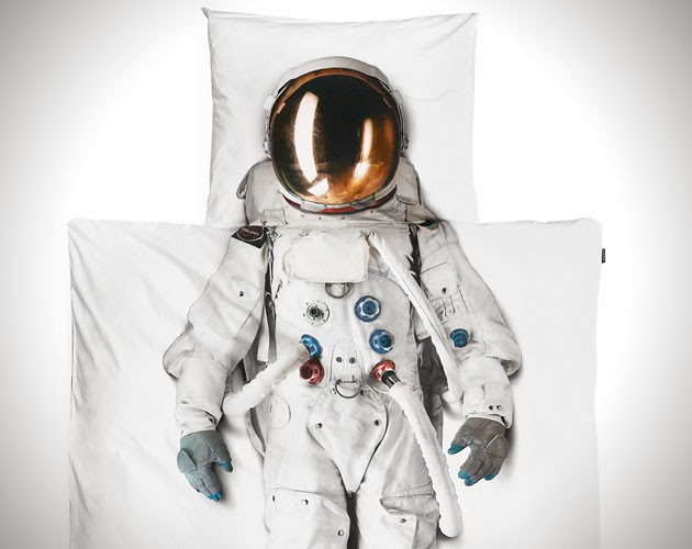 Astronaut-Bed-Set-1