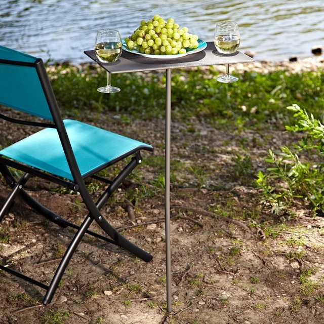 Park-picnic-wine-table-6