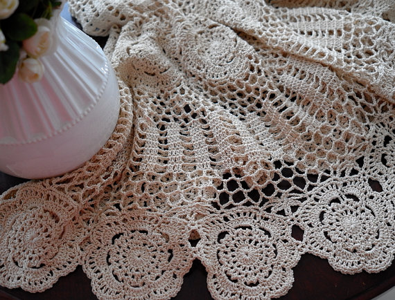 Vintage-Handmade-Crochet-Tablecloth-6
