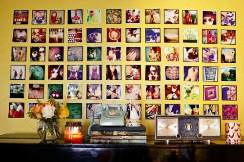 display-family-photos-on-your-walls-9