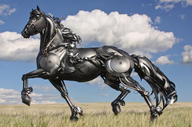 Amazing-Sculptures-Out-of-Old-Farm-Tools-2