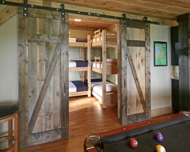 Bedroom-Design-Ideas-with-Barn-door-6