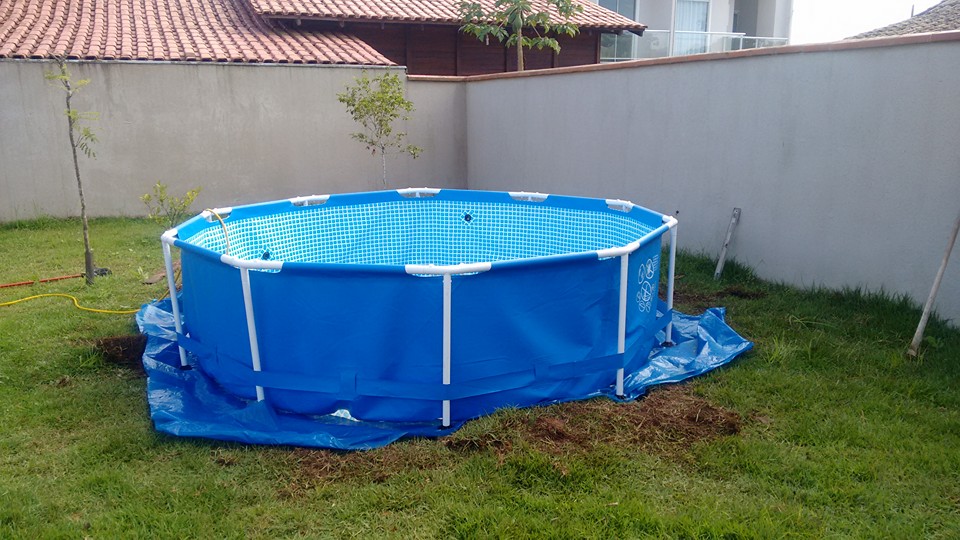 Budget Friendly Swimming Pool Deck