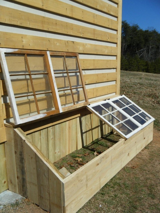 DIY-Mini-Greenhouse-6