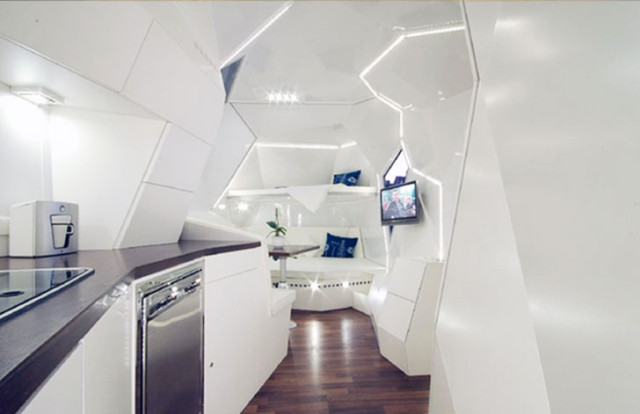 Tesla-Mobile-Home-Tricked-Out-Interior