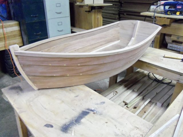 Wooden-Boat-Baby-Cradle-4
