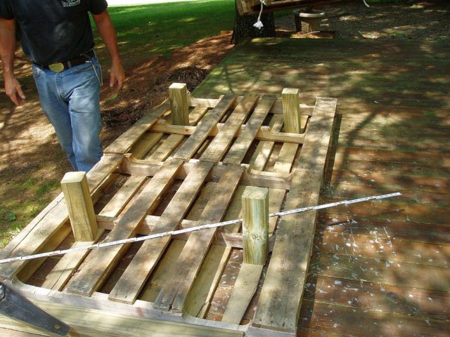 Pallet-Day-Bed-3