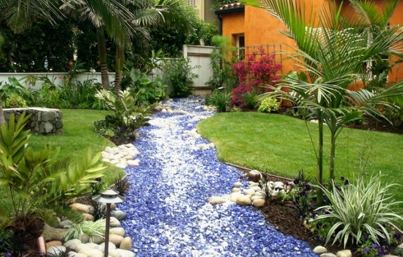 How To Create A Dry Creek Bed Garden, Dry Creek Bed Landscape Plants
