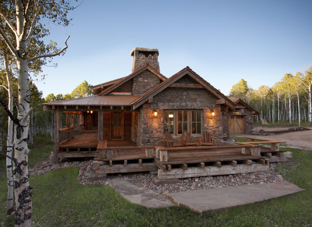 Gorgeous-Log-Home-with-Wrap-Around-Porch