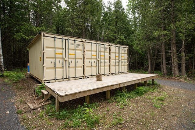 Cabin Built Out Of 3 Shipping Containers. This is so beautiful!